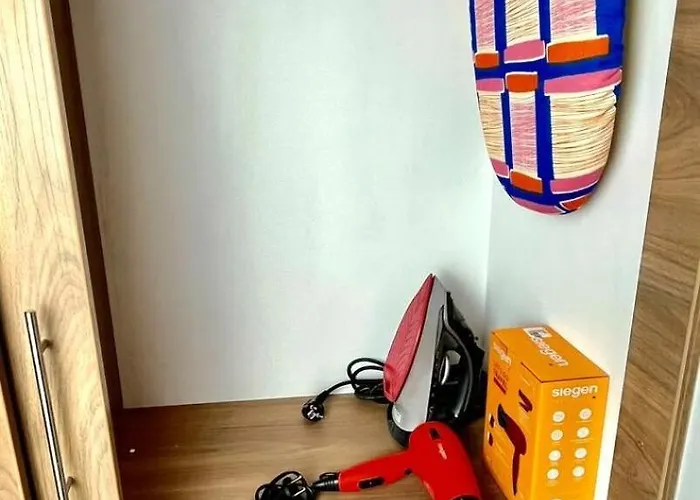Private Bedroom 2 - Shared With 2 Bedrooms アパート